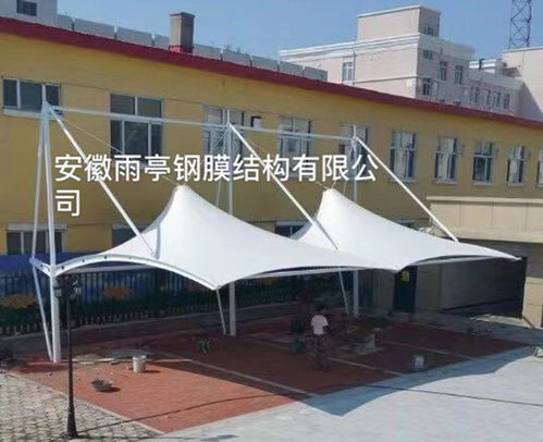 《车棚膜材色彩秘籍：如何为您的车棚穿上一袭“时尚外衣”》