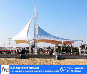 揭秘膜材性能之谜：揭秘其强大之处，如何影响现代建筑？(图1)