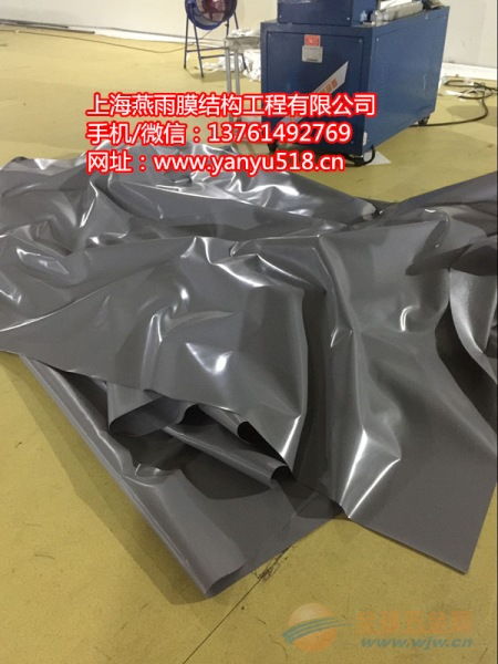 《法拉利膜材PVDF7000N：揭秘高性能建筑涂料的未来》(图1)
