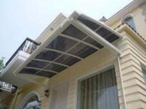 《象山PVDF膜材遮阳篷：创新遮阳解决方案，如何引领绿色建筑新潮流？》(图1)