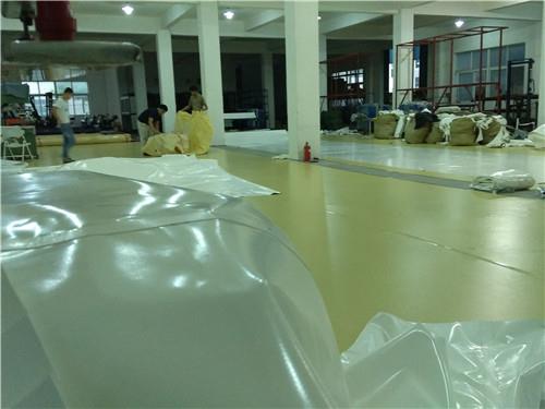 国产膜材批发市场崛起：揭秘行业新趋势与选购指南(图1)