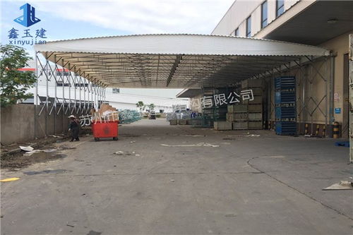 《革新之作：新型膜材结构雨棚引领建筑美学与功能革新》