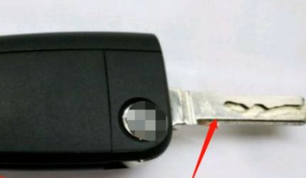 《汽车遥控电池型号全解析：如何选择最适合自己的电池？》(图1)