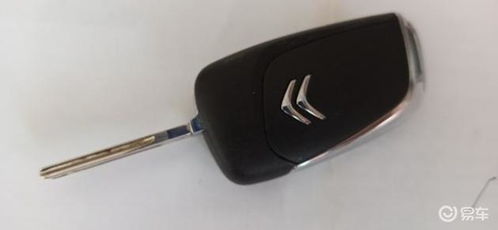 《汽车钥匙电池，您知道哪里轻松购买吗？揭秘四大热门销售渠道》(图1)