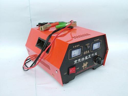 汽车蓄电池充电机:如何延长电池寿命,保障行车安全?(图1) 汽车蓄电池充电机:如何延长电池寿命,保障行车安全?(图1)