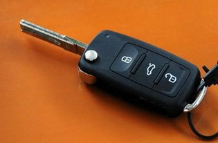 汽车遥控器电池更换：揭秘日常保养的隐藏细节(图1)