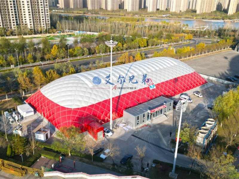 足球场充气大棚竟有这么多隐藏优势，最后一个你绝对想不到